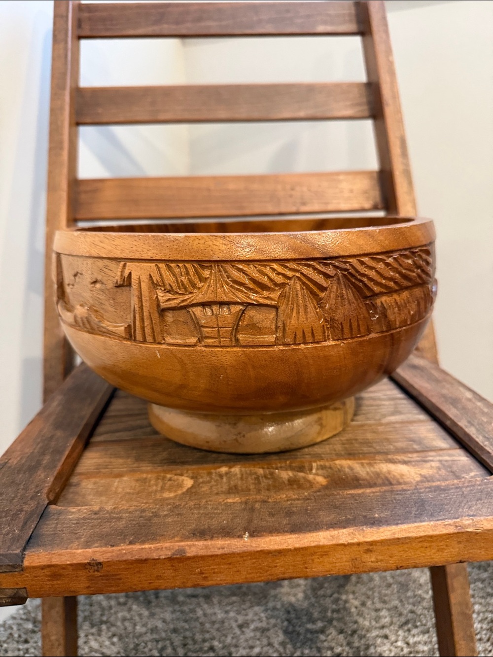 Vintage Hand Carved Wood Bowl Tropical Village Palm Tree Wooden Serving Fruit